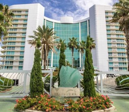 Escape to Romance: Unwind at Our Handpicked Selection of Romantic Hotels in Orange Beach (Alabama)