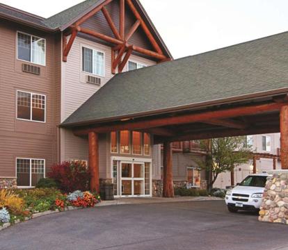 Best hotels with Hot Tub in room in Great Falls (Montana)