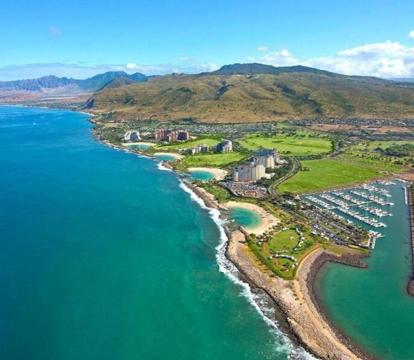 Escape to Romance: Unwind at Our Handpicked Selection of Romantic Hotels in Kapolei (Hawaii)