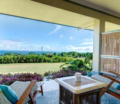 Escape to Romance: Unwind at Our Handpicked Selection of Romantic Hotels in North Hilo (Hawaii)