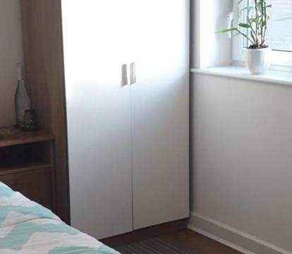 Photo of 2 double rooms available in 3 bedroom house