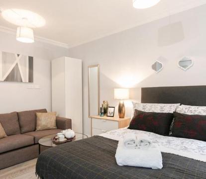 Photo of Berkshire Apartment 11Helena House LUX Studio Apartment