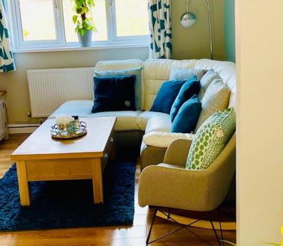 Photo of Tanglewood house Abergavenny with private parking