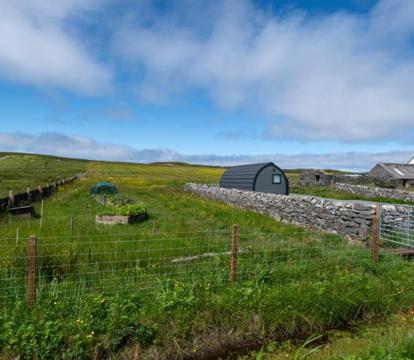 Best hotels Isle of Lewis to enjoy a romantic getaway with your couple, a sexy getaway or a Valentine's weekend