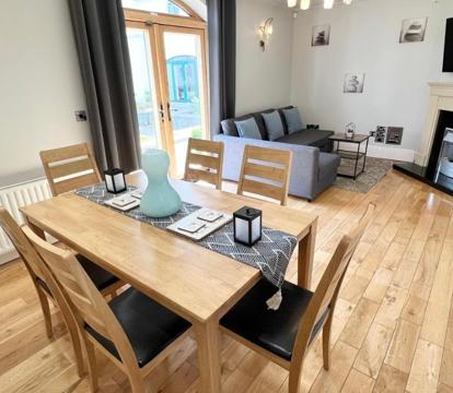 Photo of 3 Castle Hume Court Holiday House