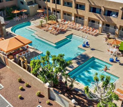 Photo of 3 Palms Hotel