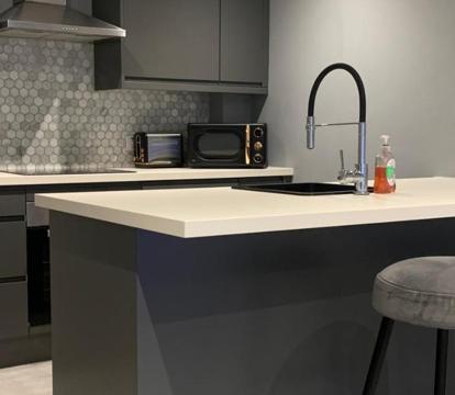 Photo of #4 Reed Street Apartment Hull City Centre nr Bonus Arena