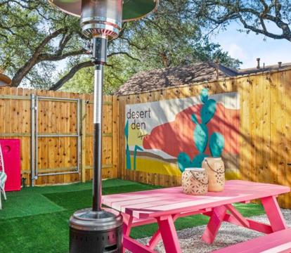 Best Adults-Only hotels in Austin (Texas)