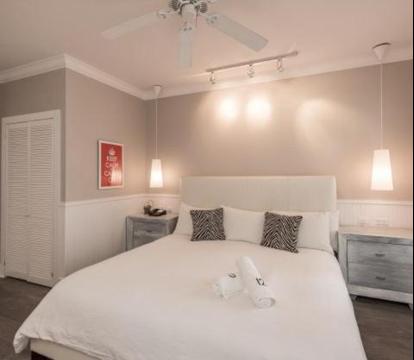 Photo of Alexander's Gay Lesbian Guesthouse (Adult Only 21+)