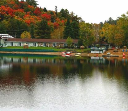 Photo of Algonquin Lakeside Inn