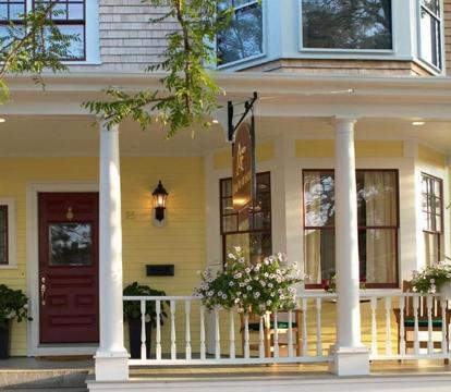 Best Adults-Only hotels in Newport (Rhode Island)