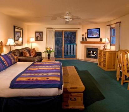 Best hotels with Spa and Wellness Center in Taos Ski Valley (New Mexico)