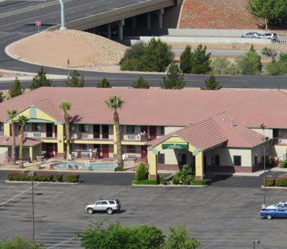 Photo of America's Best Inn & Suites Saint George