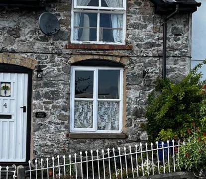 Adults Only Hotels in Llanrhaeadr-ym-Mochnant (Powys)