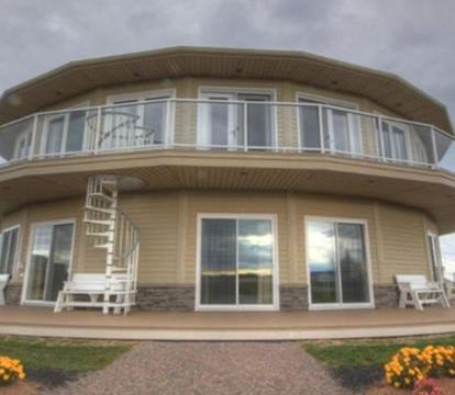 Photo of Around the Sea - Cana da's Rotating House, Suites & Tours