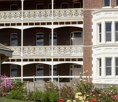 Photo of Auldington Hotel