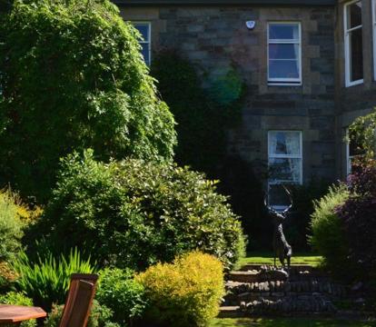 Photo of Balnearn House