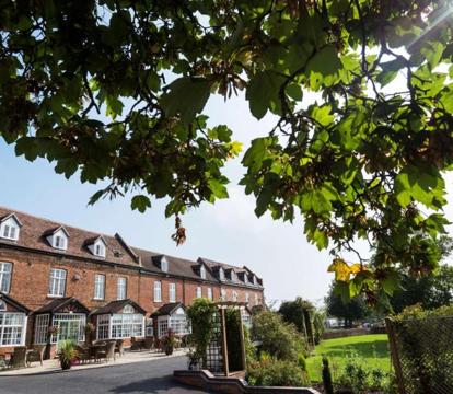 SpaHotels in Worcester (Worcestershire)