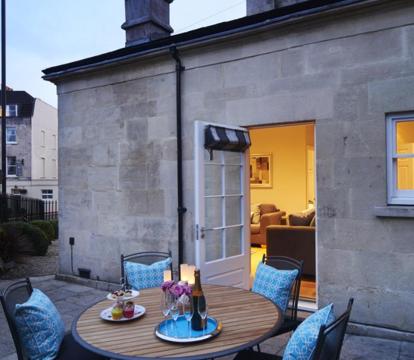 Photo of Bath Circle Camden Lodge House