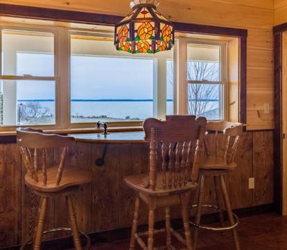 Photo of Beach Cottage Inn