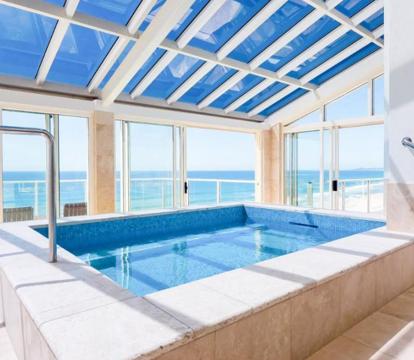 Photo of Viscount on the Beach