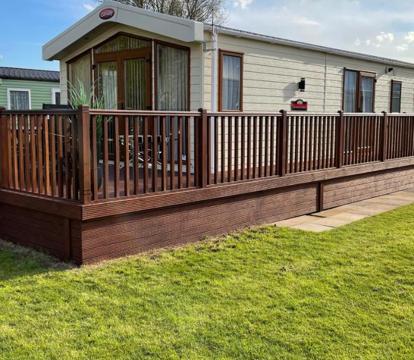 Photo of Beautiful 2 bedroom Helmsley Lodge