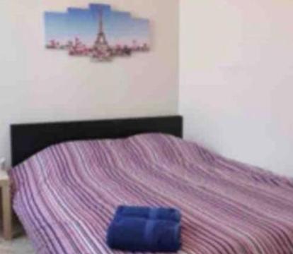 Photo of beautiful bedroom at central Baltimore