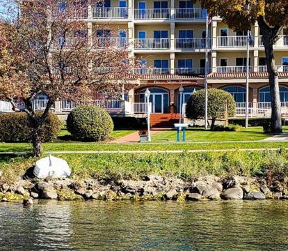 Photo of Bella Vista Suites Lake Geneva