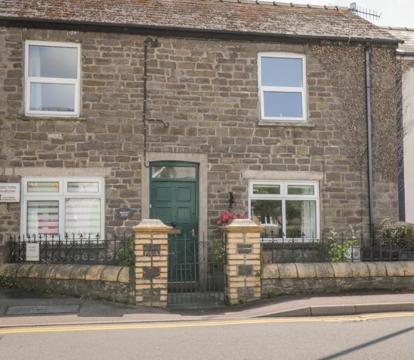 Photo of Belmont House