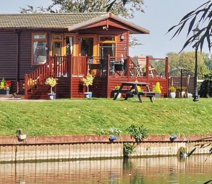 Photo of Bend in the River Lodge