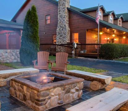 Escape to Romance: Unwind at Our Handpicked Selection of Romantic Hotels in Sevierville (Tennessee)