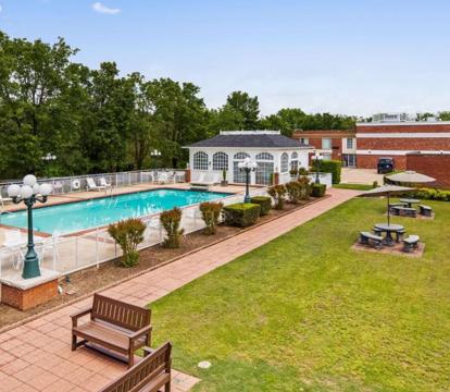 Photo of Osage Creek Lodge