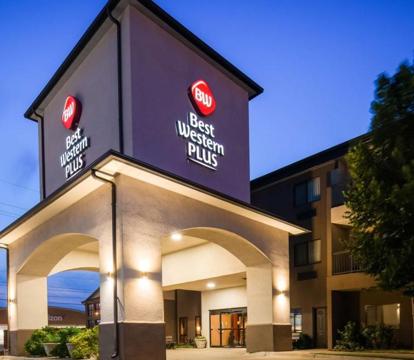 Photo of Best Western Plus Country Inn & Suites
