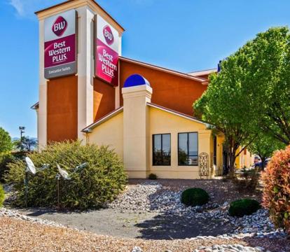 Photo of Best Western Plus Executive Suites Albuquerque