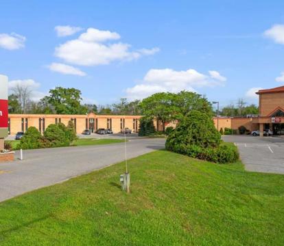 Photo of Best Western Plus Otonabee Inn