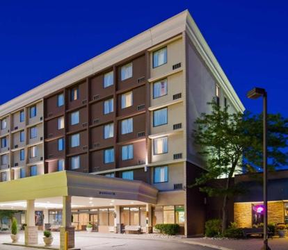 Photo of Best Western Plus Toronto Airport Hotel