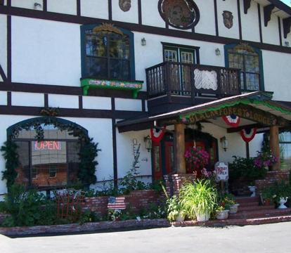 Photo of Black Forest Lodge