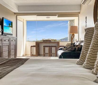 Photo of Blue on Blue Studio Room 1272