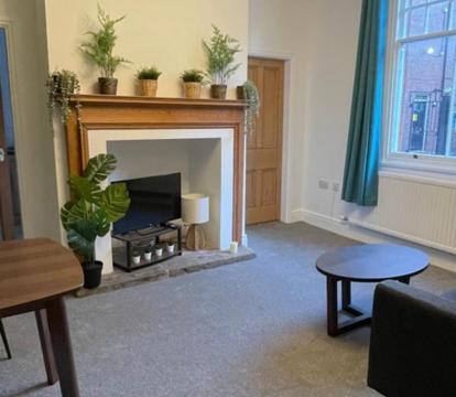 Photo of BOUTIQUE CITY CENTRE APARTMENT WITH PARKING