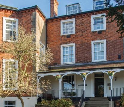 Photo of Brandshatch Place & Spa