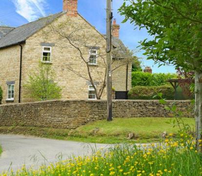 Photo of Brook Farm Cottage