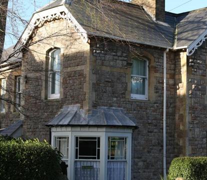 Photo of Brookshill House B & B