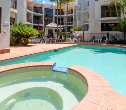 Photo of Burleigh on the Beach