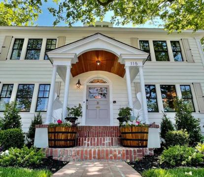 Photo of Buttonwood Boutique Hotel