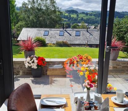 The most romantic hotels and getaways in Brecon (Powys)
