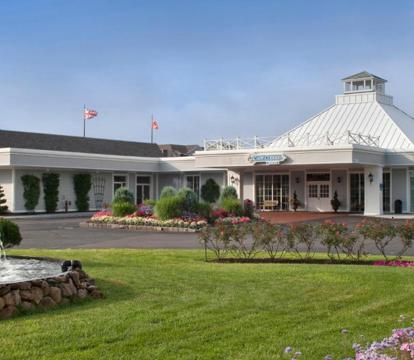 Best hotels with Spa and Wellness Center in Hyannis (Massachusetts)