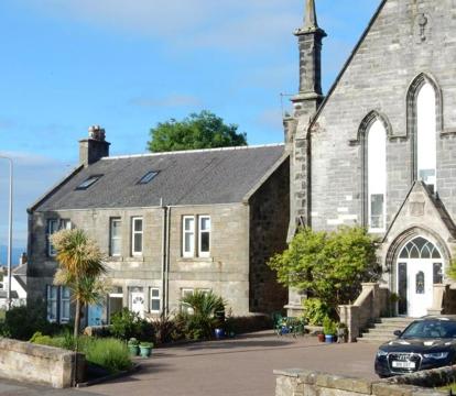The most romantic hotels and getaways in Kinghorn (Fife)