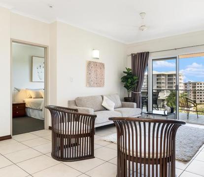 Photo of Huge CBD Top Floor Apartment with Breath Taking Views!