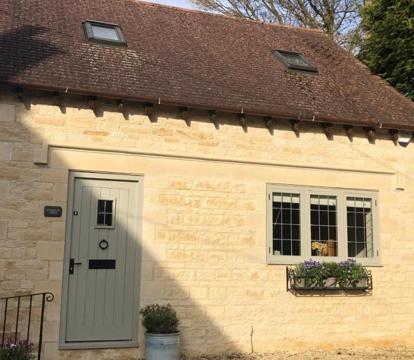Photo of Cotswold Lodge