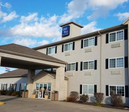 Photo of Oak Hill Inn & Suites